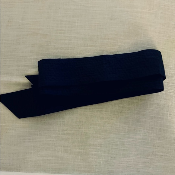 TUCKERNUCK Lyles Navy Dress - Picture 11 of 13